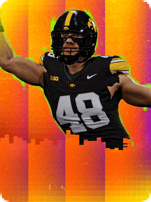 Max Llewellyn Stars of the Season 92 OVR - College Football 26