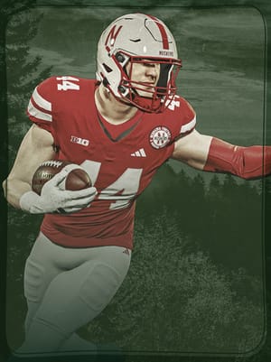 Luke Lindenmeyer Homegrown Heroes 93 OVR - College Football 26
